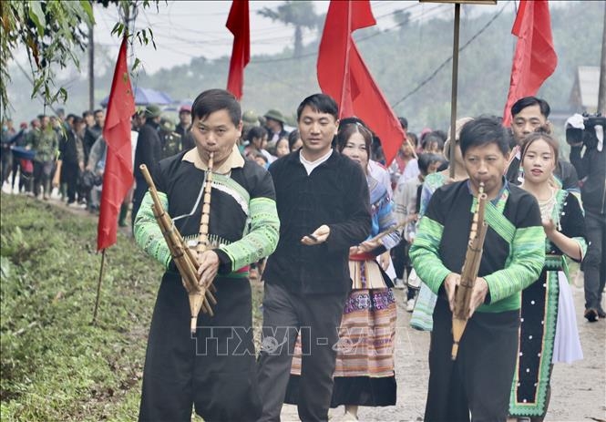 Уникальный фестиваль поклонения лесу Нахау в провинции Йенбай