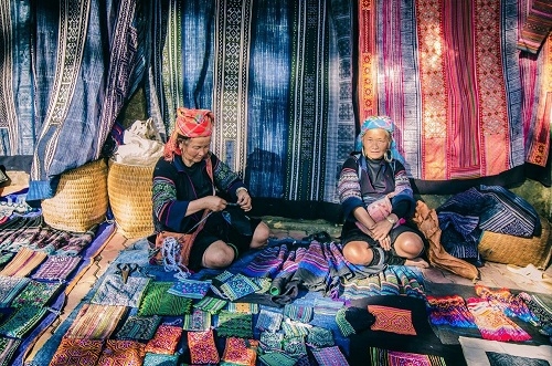 Известные рынки в районе Бакха
