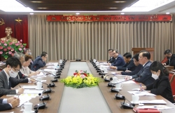Встреча секретаря парткома Ханоя с послом Японии во Вьетнаме Ямадой Такио