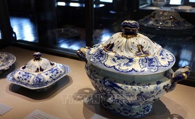 Выставка антиквариатов дворца Хюэ в Ханое