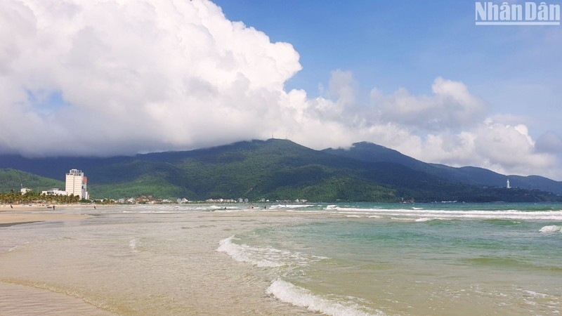 Микхэ вошел в десятку самых красивых пляжей Азии по версии Tripadvisor