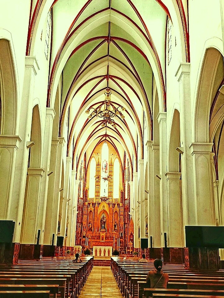 Посещаем Кафедральный собор в Ханое
