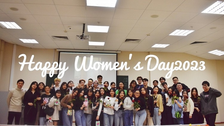 Вьетнамские студенты в России организовали мероприятия к Международному женскому дню
