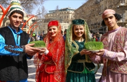 Как азербайджанцы отмечают праздник Новруз