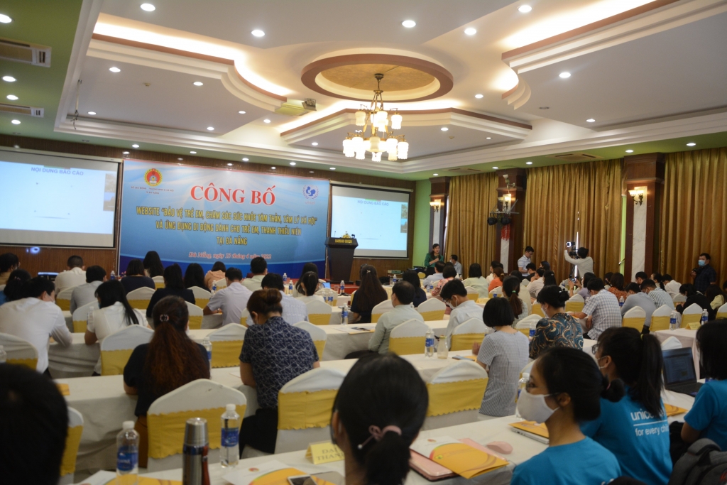 Город Дананг запускает сайт и приложение для защиты детей