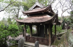 Лонг Дой Шон - древняя пагода в Ханам, которой почти 1000 лет