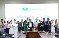 Продвижение сотрудничества между Союзом французско-вьетнамского здравоохранения и Центральной детской больницей