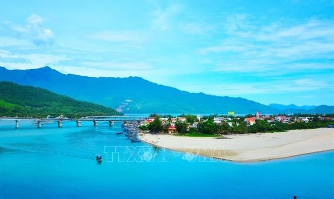 Залив Лангко - привлекательное место для летнего туризма