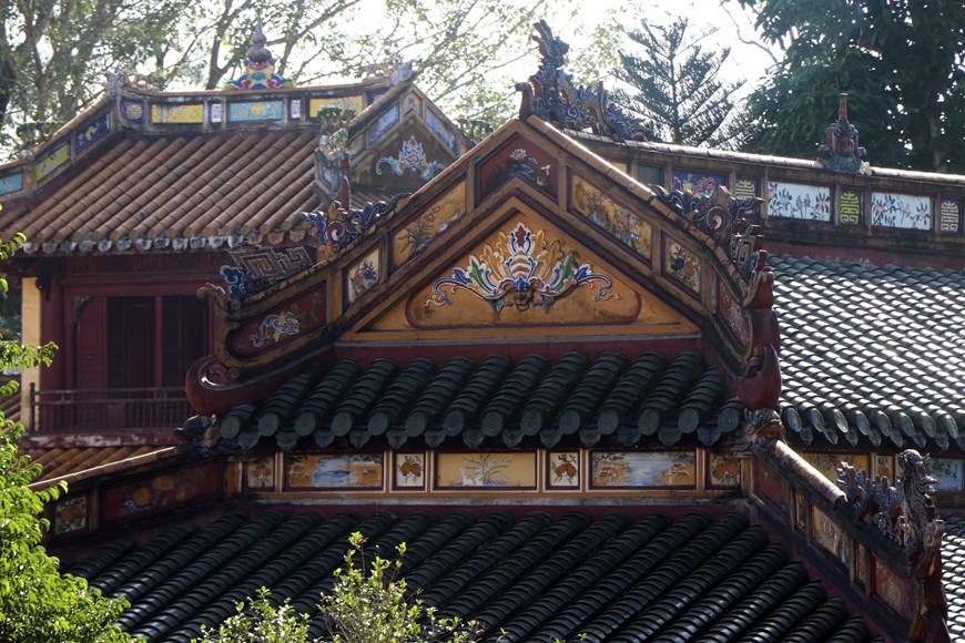 Мавзолей короля Донг Кханя - привлекательное туристическое направление