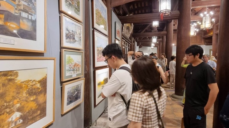 Выставка художников-акварелистов города Хошимина в Ханое