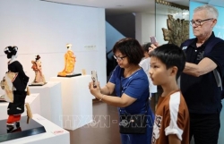В Дананге проходит уникальная выставка японских кукол