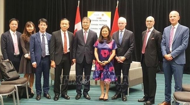 Прошло 1-е заседание Смешанного вьетнамско-канадского экономического комитета