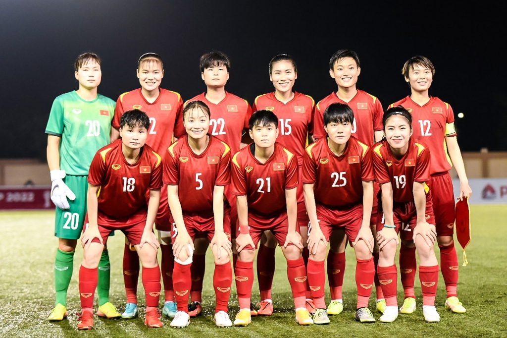 Женская сборная Вьетнама выиграла в первый день соревнований по футболу AFF Cup 2022