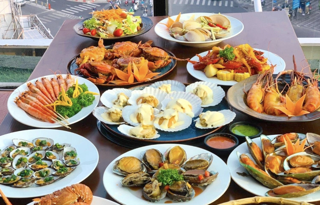 5 ресторанов морепродуктов в районе 1 города Хошимин