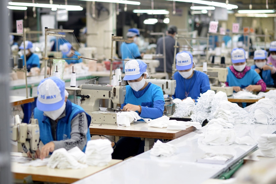 Экспорт швейно-текстильной промышленности достиг более 22,3 млрд долларов