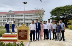 Содействие сотрудничеству в обучении камбоджийских иностранных студентов в чавиньском университете