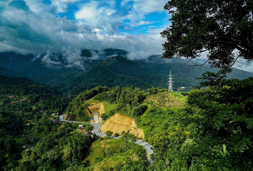 Туризм Вьетнама: величественная красота перевала Фадин