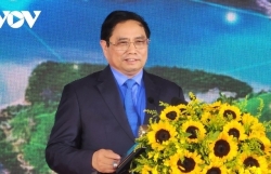 Премьер-министр Фам Минь Чинь принял участие в церемонии открытия автомагистрали Вандон-Монгкай