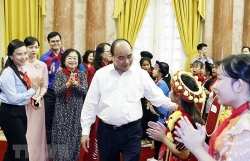 Президент Нгуен Суан Фук: дети должны преумножать достижения предыдущих поколений в учебе