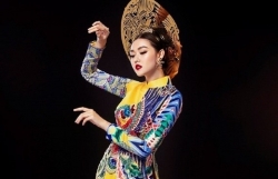 Красота женщин, представленная через вьетнамское платье «аозяй»