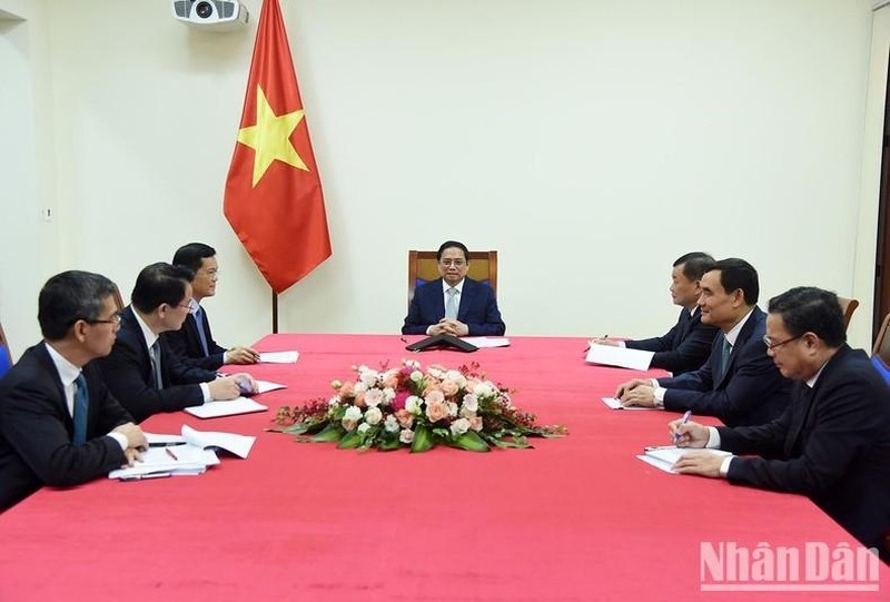Укрепление вьетнамско-французских отношений стратегического партнерства